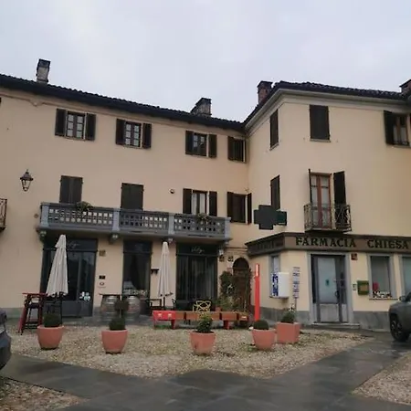 Apartment Casa San Pietro Centro Storico Castagnole delle Lanze