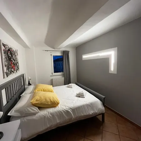 Casa San Pietro Centro Storico Apartment